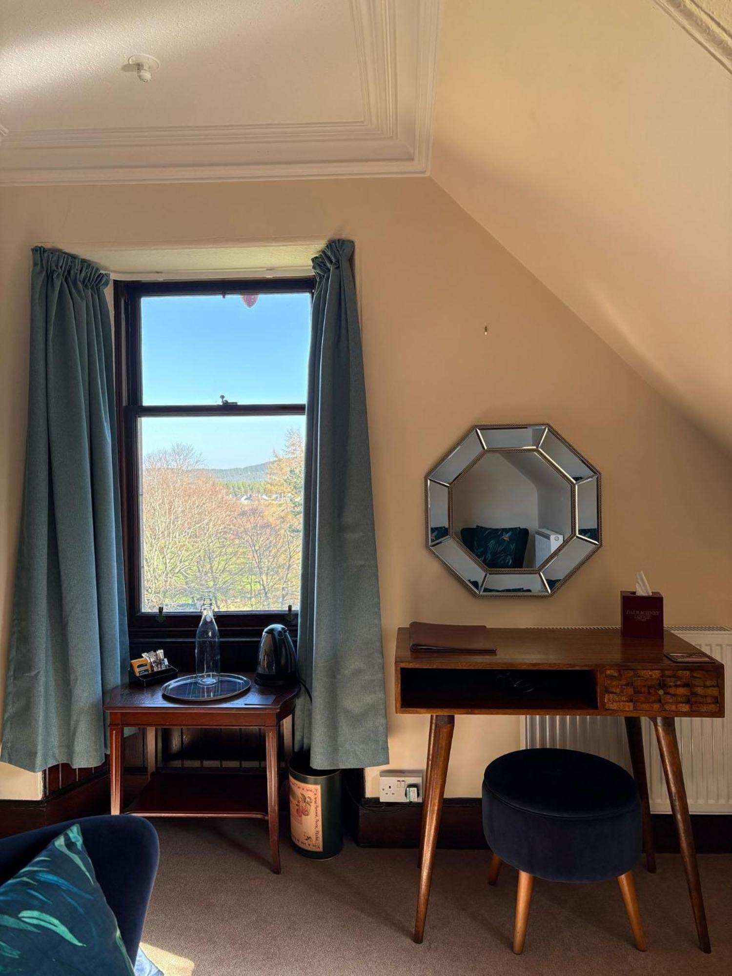 Dalrachney Lodge Карбридже Номер фото